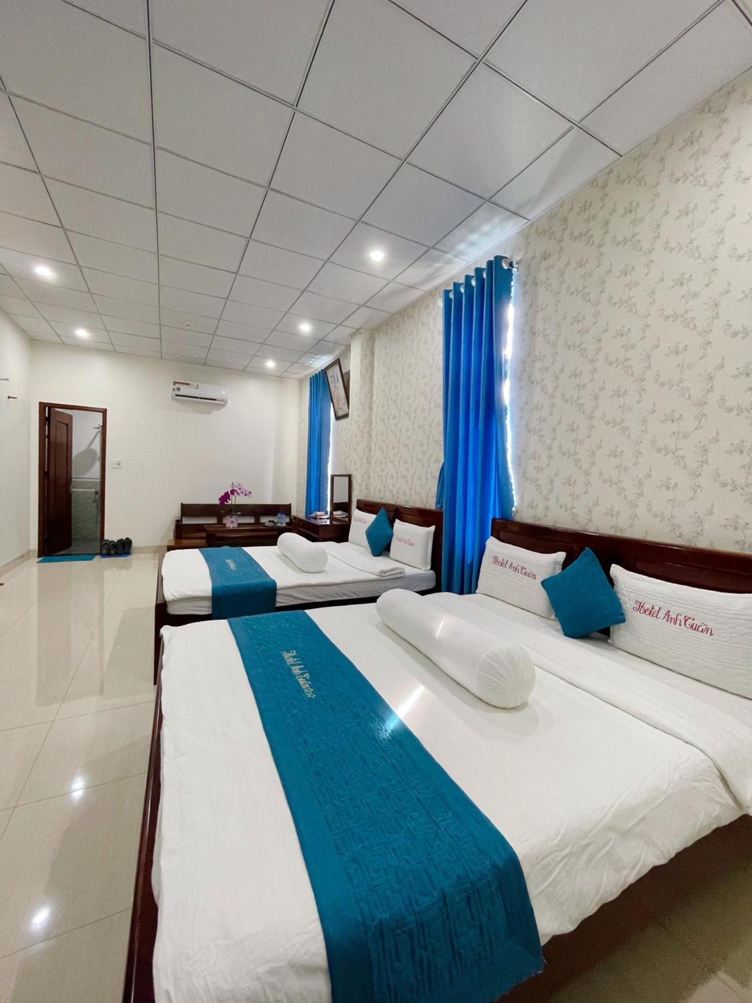 Anh Tuan Hotel & Coffee - Pleiku, Gia Lai Экстерьер фото