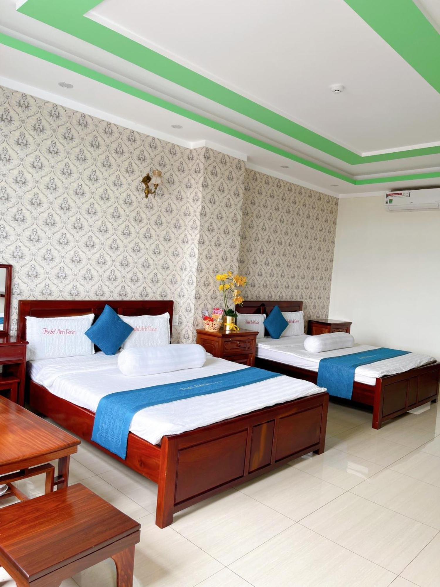 Anh Tuan Hotel & Coffee - Pleiku, Gia Lai Экстерьер фото